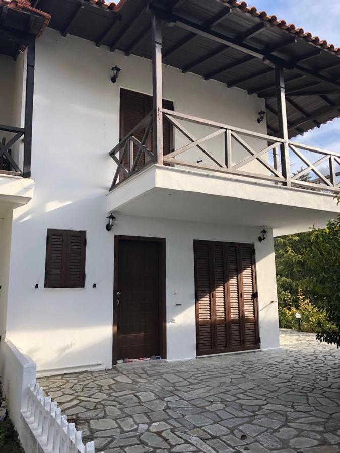 Sofia'S Pearl Beachfront Maisonette Nea Kallikrateia Eksteriør bilde